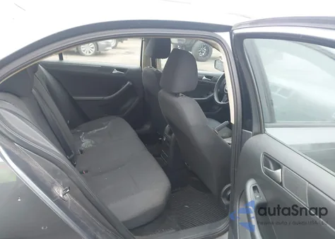 2014 Volkswagen Jetta 2.0L S z USA, uszkodzony, nr VIN 3VW2K7AJ9EM307798